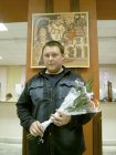 Алексей Акиндинов на открытии выставки в Живаго-Банке.