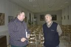 Слева – Алексей Акиндинов, справа – его учитель Валерий Черёмин. Открытие персональной выставки Алексея Акиндинова «Узорочье». 